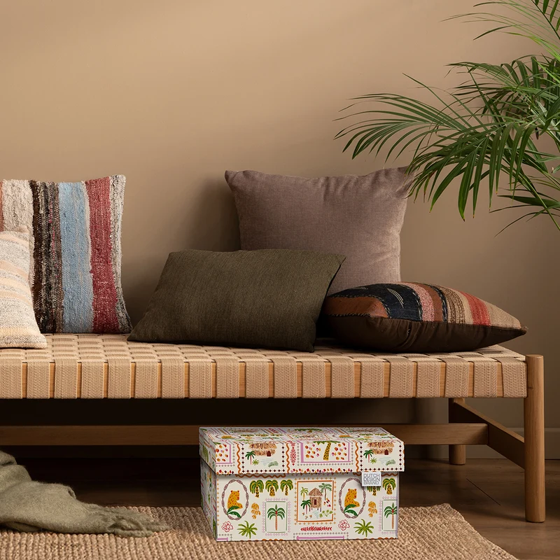 Traveller Storage Box