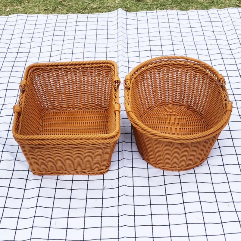 Panier de récolte en imitation rotin