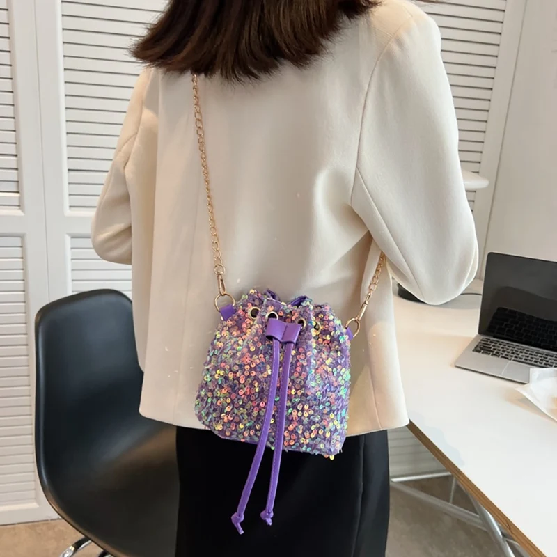 Sac à main brillant pailleté