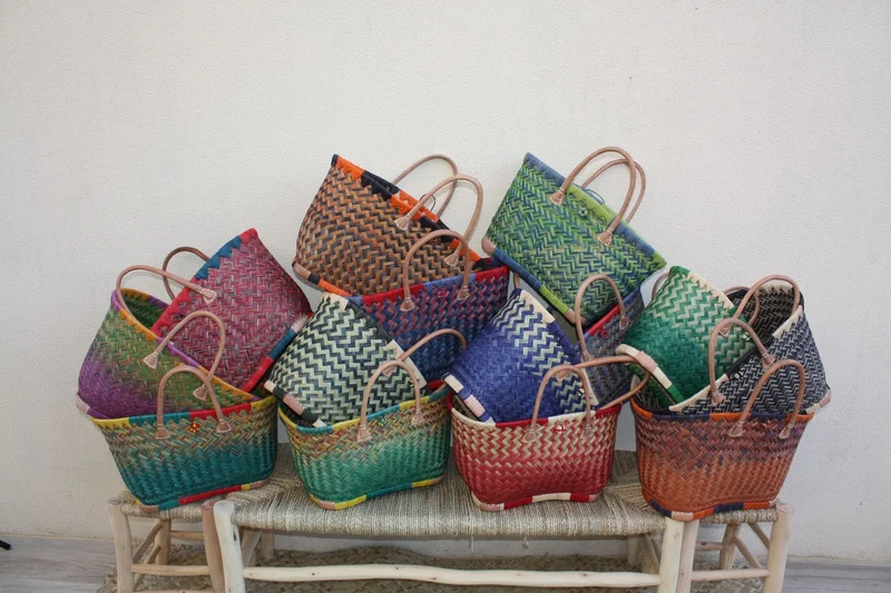 Panier de Madagascar - Sac Cabas courses, marché plage - Plusieurs couleurs au choix : Bleu, Vert, Rose, Violet, Jaune, Orange, Naturel...