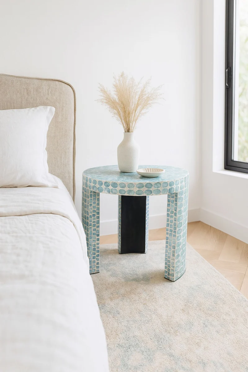 Solna - Meuble d'appoint en coquilles de Capiz bleu