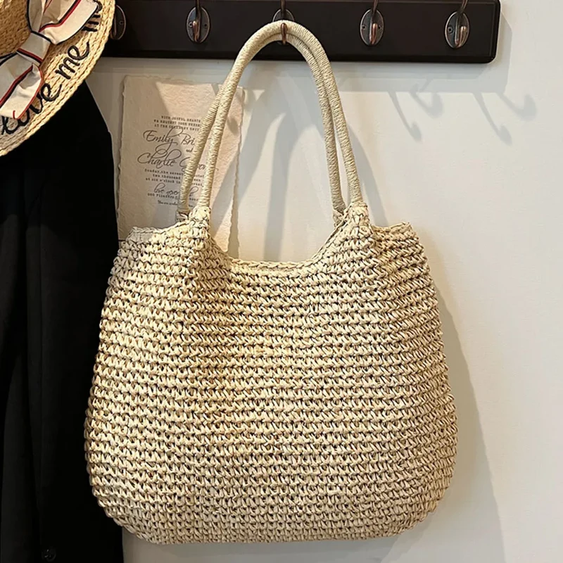 Panier cabas en paille tressée vintage