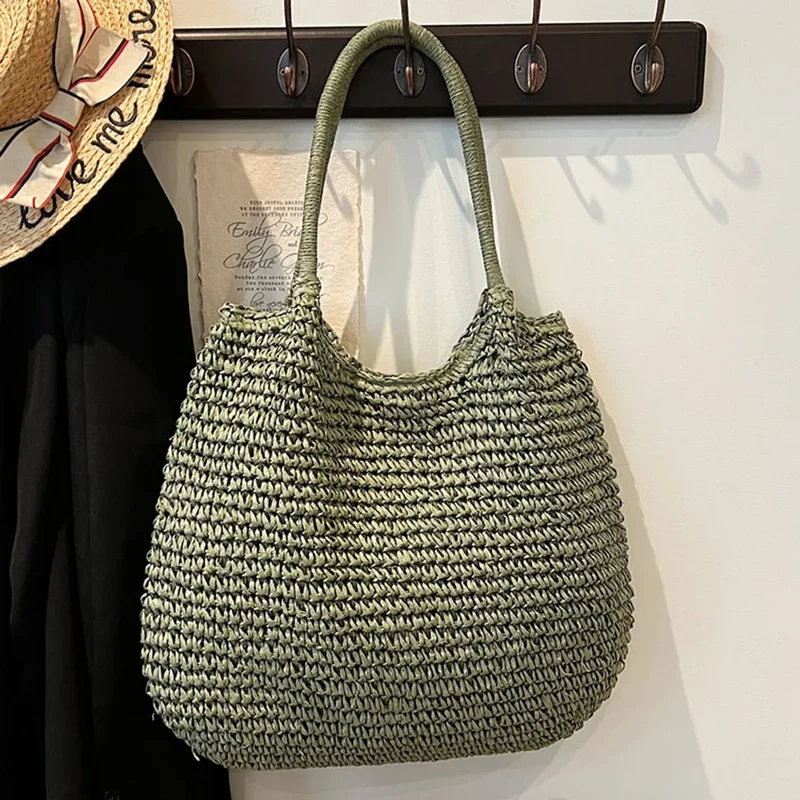 Panier cabas en paille tressée vintage