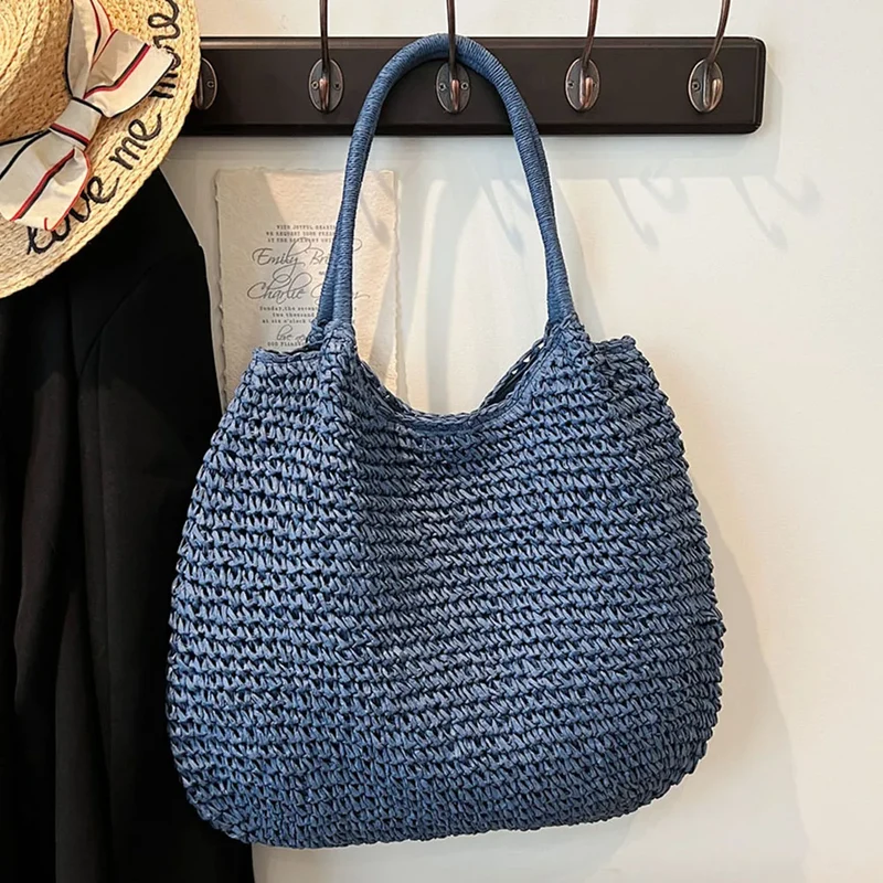 Panier cabas en paille tressée vintage