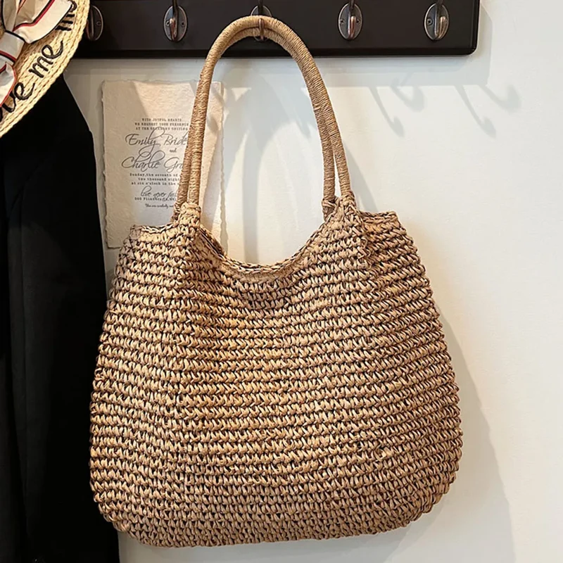 Panier cabas en paille tressée vintage