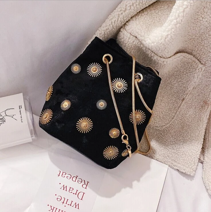 sac seau velours cassiopee
