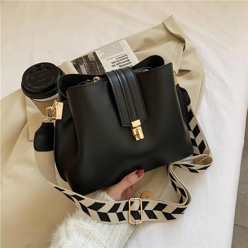 sac seau sangle Noir