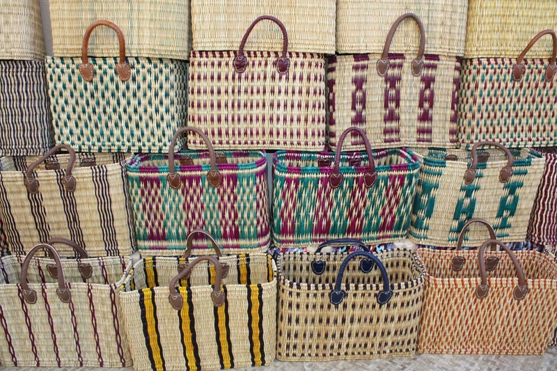 Grand Panier XXL Solide en Osier - Idéal pour le Marché, les Courses et la Plage - Tressé à la Main