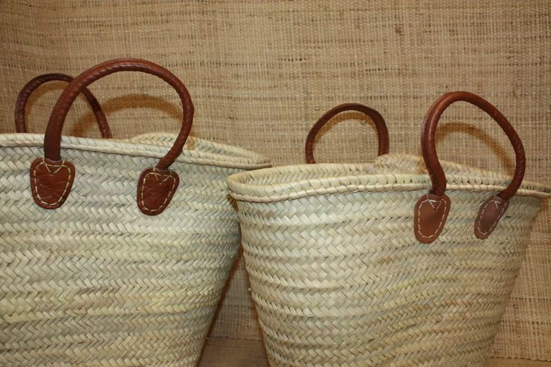 Panier Osier Écologique : Le Compagnon Chic de Vos Courses ! Cabas rotin de marché & Sac paille de plage ! PALMIER 100% NATUREL