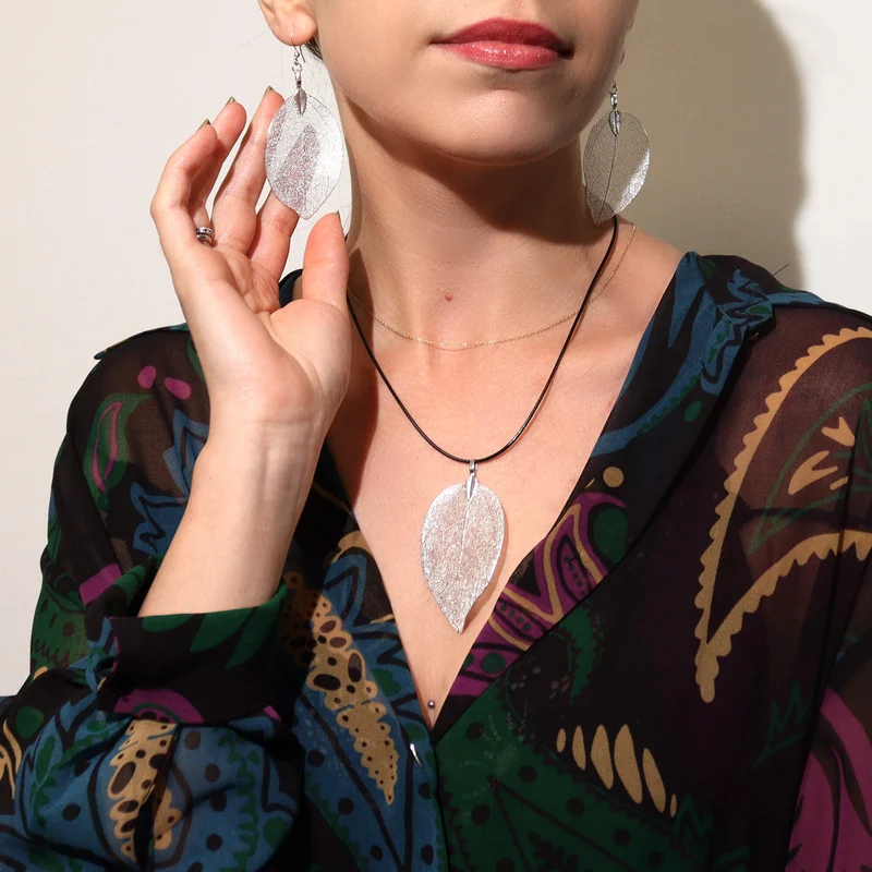 Boucles d'Oreilles en Argent - Feuilles Gouttes - Argenté