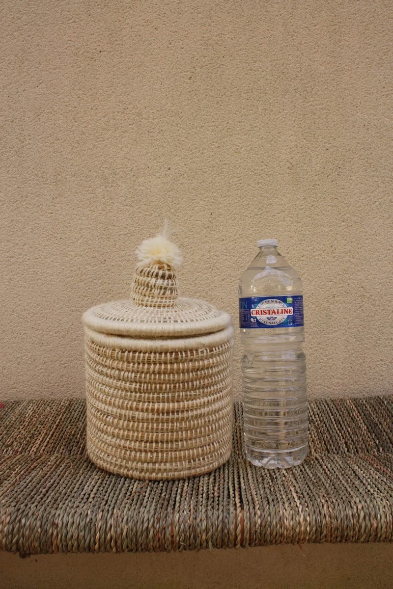 Panière de Rangement Berbère Artisanale en osier rotin et laine - TRESSÉE À LA MAIN