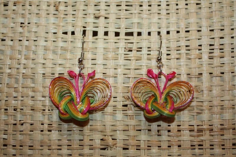 Boucles d'oreilles en Bambou - Artisanat Fait Main - Légères et colorées !