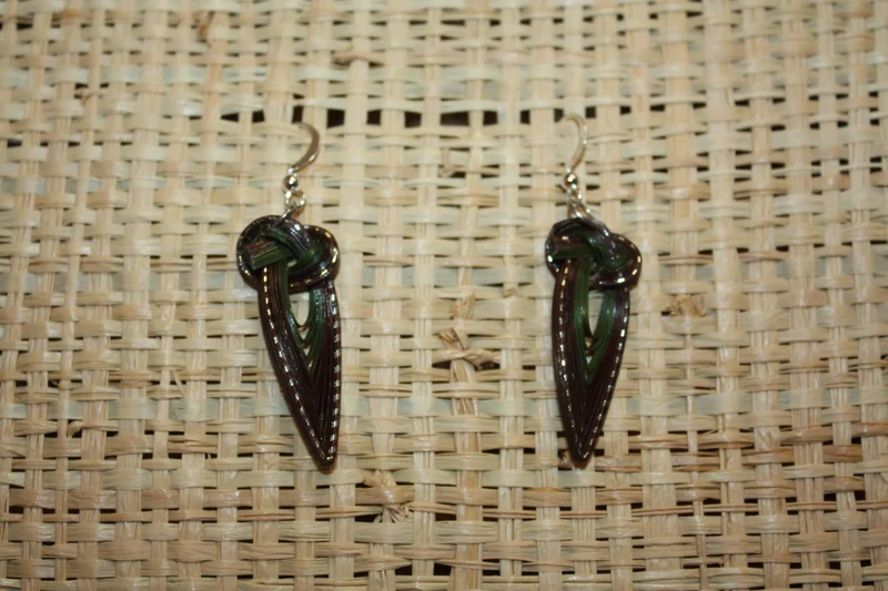 Boucles d'oreilles en Bambou - Artisanat Fait Main - Légères et colorées !