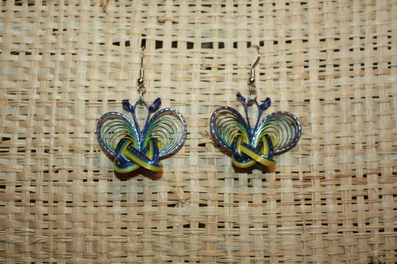 Boucles d'oreilles en Bambou - Artisanat Fait Main - Légères et colorées !