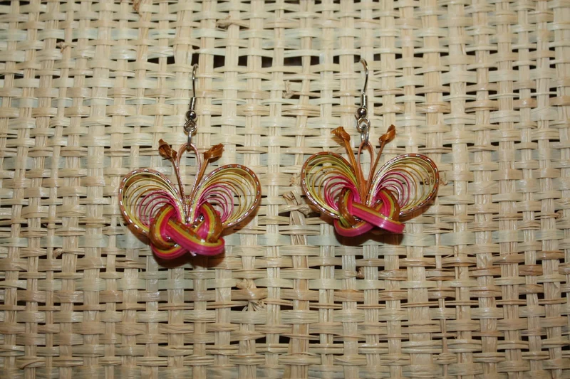 Boucles d'oreilles en Bambou - Artisanat Fait Main - Légères et colorées !