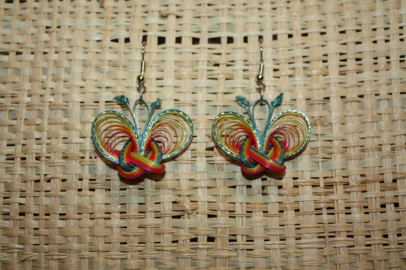 Boucles d'oreilles en Bambou - Artisanat Fait Main - Légères et colorées !