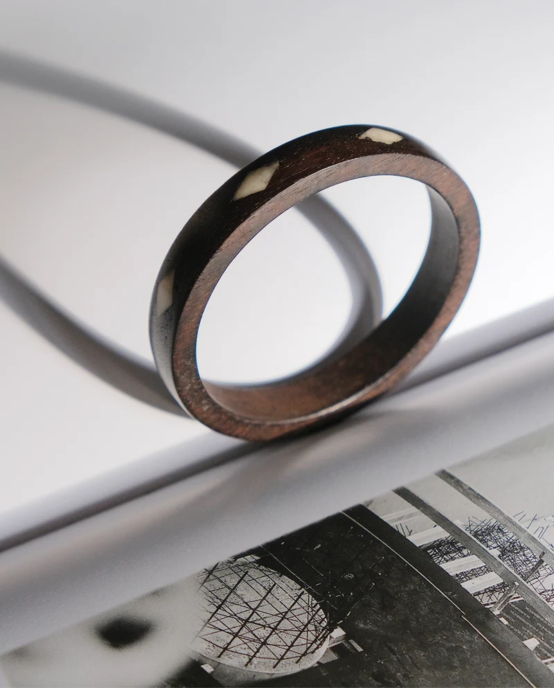 Bracelet en bois et nacre
