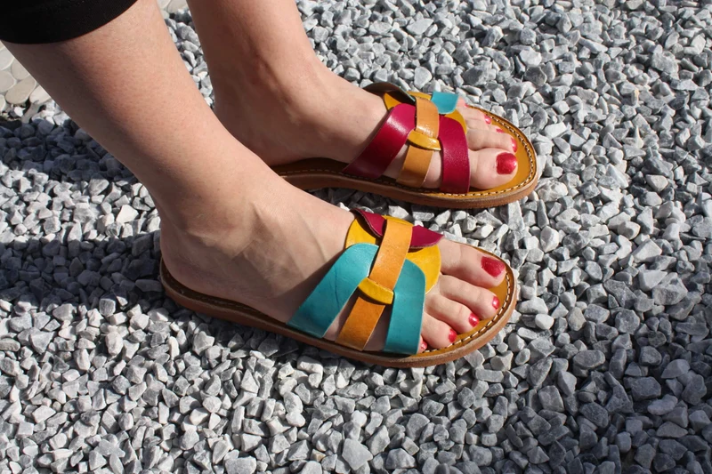 Sandales Femme - CUIR CONFORT - Artisanale & Naturelle - Du 35 au 42 - Turquoise, jaune et Fuchsia -