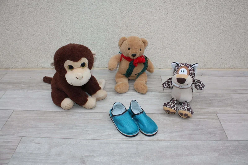 BABOUCHES ENFANT en CUIR Bleu Turquoise - Fabrication 100% Artisanale - Du 23 au 35 -