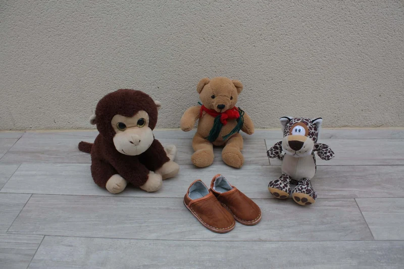 BABOUCHES ENFANT en CUIR Camel - Fabrication 100% Artisanale - Du 23 au 35 -
