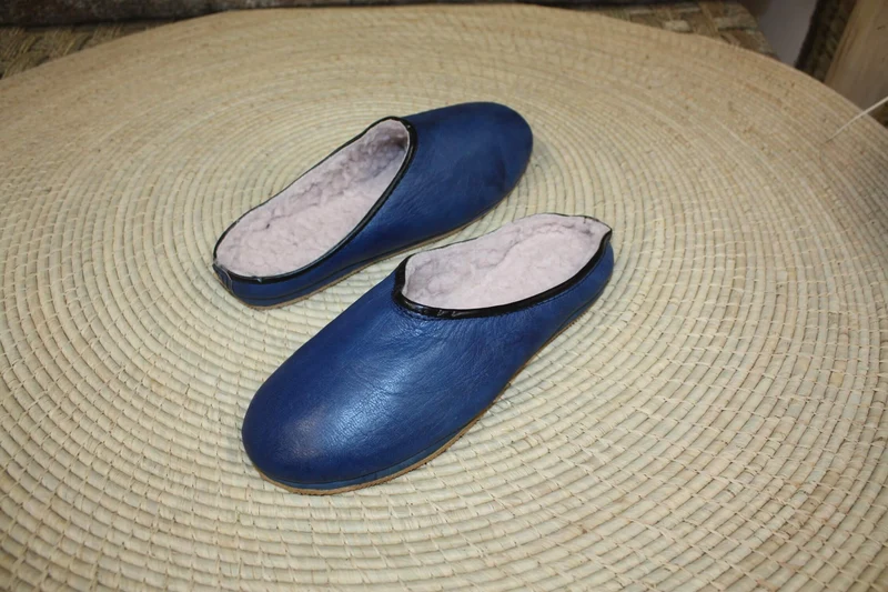 Confortables Chaussons ouverts en CUIR - fourrure Chaude - Bleu Jeans - Couture "cousu retourné" - Homme et Femme - Du 35 au 45
