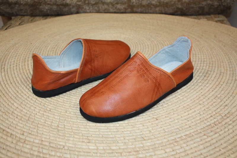 Babouches CUIR Camel SEMELLES en PNEUS - Talons pliables - Couture "cousu retourné" - Homme & Femme - Du 40 au 46