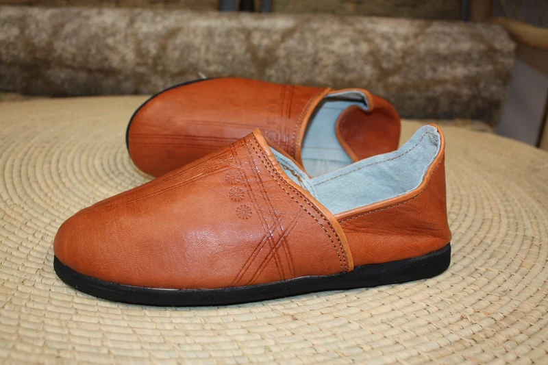 Babouches CUIR Camel SEMELLES en PNEUS - Talons pliables - Couture "cousu retourné" - Homme & Femme - Du 40 au 46