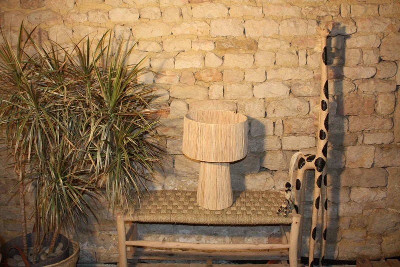 LAMPE de Chevet ou de Salon en RAPHIA - ARTISANAL Fait Main - paille rotin osier