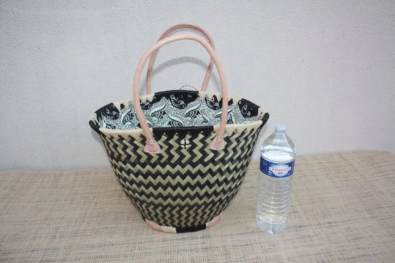 Panier Rond Wax Africain Noir & Naturel – Sac Cabas Bohème en Fibres Naturelles – Panier Marché Plage avec Anses Cuir – Fait Main Madagascar