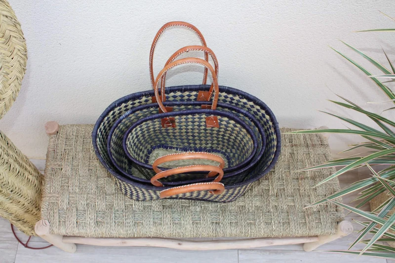 Beau panier à courses - MADAGASCAR - Sac Cabas DAMIER Bleu & Naturel - Tressé à la main - 3 tailles au choix - plage osier paille