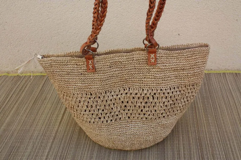 SAC CROCHET RAPHIA - Anses Tresses Cuir - Fond Rond - Poche intérieure - Naturel - Fait Main - Artisanat de Madagascar -