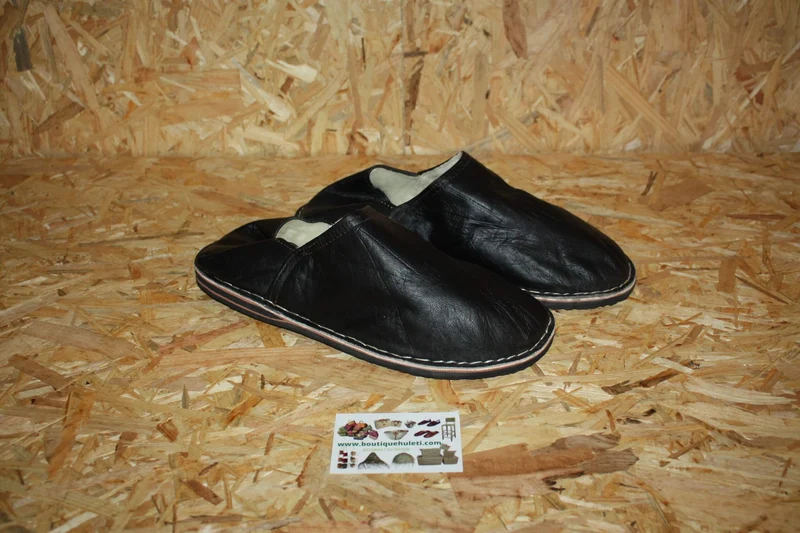 BABOUCHES NOIRES en Cuir - CHAUSSONS Confort - 100% Artisanal - Homme / Femme - Du 38 au 45 -