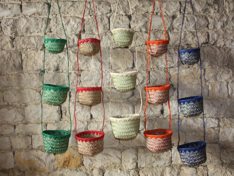 3 PANIERS SUSPENDUS - Pots Porte plantes & Porte épices - DÉCO Paniers de rangement - Raphia osier rotin