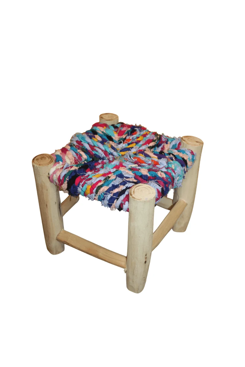PETIT TABOURET MAROCAIN - Bois de Citronnier & Tissu recyclé - Artisanat Boucherouite - Décoration Durable -