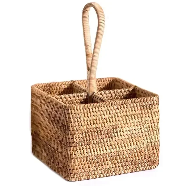 Accessoire Décoration en Rotin en Forme de Panier Carré