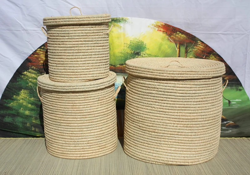 Panier à linge Rond - TRESSÉ MAIN en RAPHIA - Corbeille avec couvercle - osier paille rotin -