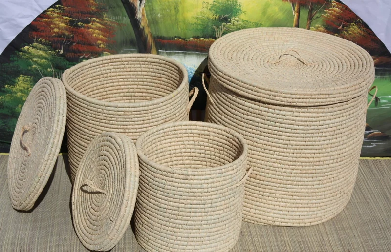 Panier à linge Rond - TRESSÉ MAIN en RAPHIA - Corbeille avec couvercle - osier paille rotin -