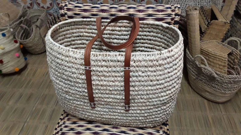 PANIER OVALE SOLIDE - Courses Marchés Plage - Tressé Main en Palmier - 2 Tailles -
