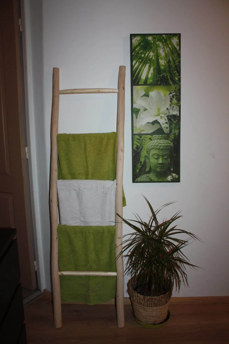ECHELLE Beldi en BOIS de CITRONNIER - Hauteur 160cm - Décoration Salle de bains -