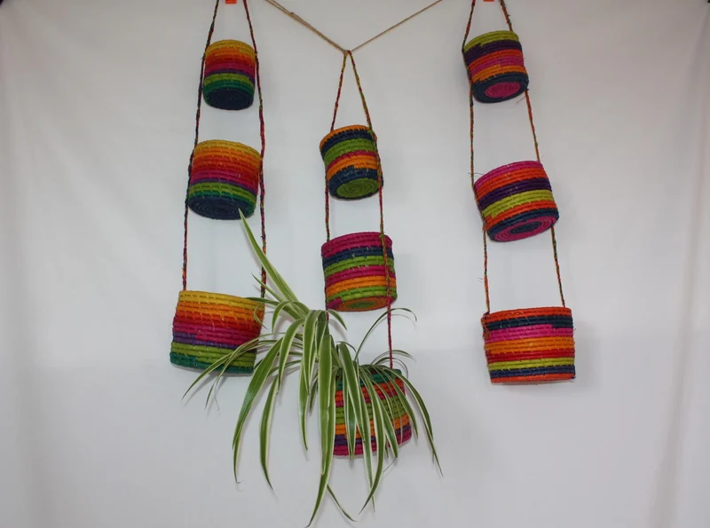 3 Paniers suspendus - CROCHET RAPHIA - Porte épices , plantes ou rangements - MULTICOLORE -