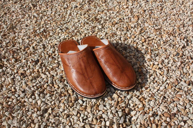 BABOUCHES en CUIR Camel - Fabrication Berbères 100% ARTISANALE - Homme & Femme - Du 35 au 50 !-