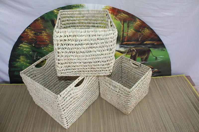 Panier Corbeille de rangement carré - ARTISANAL en Palmier - Coffre bac osier rotin