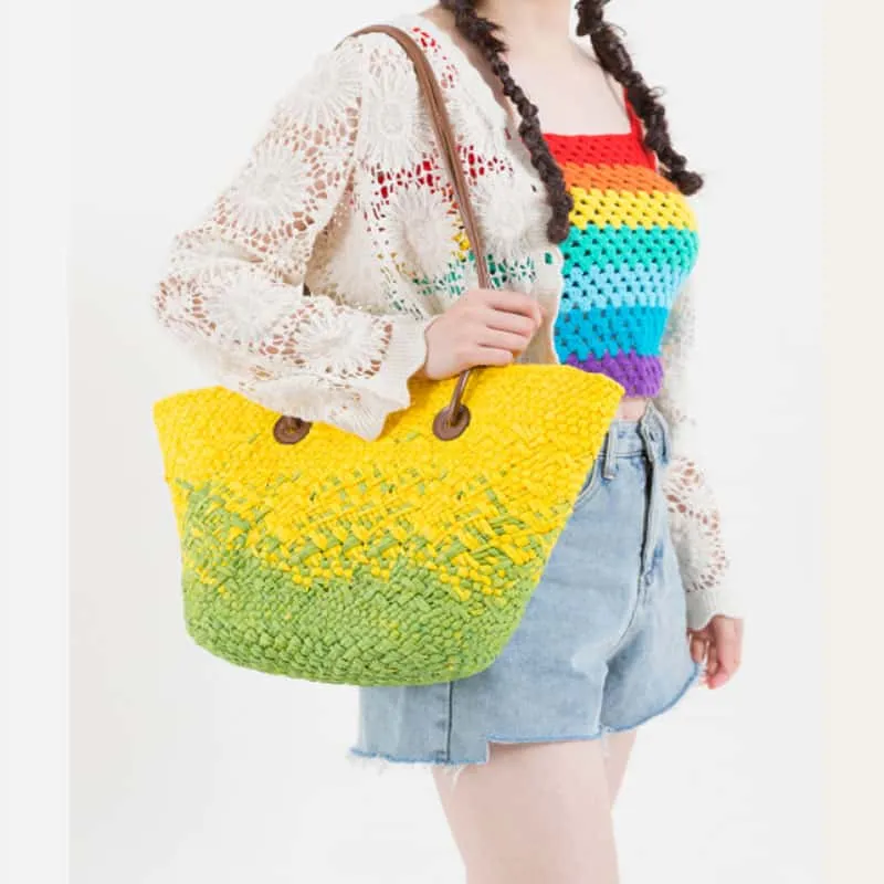 Sac fourre-tout en paille tissée jaune et vert