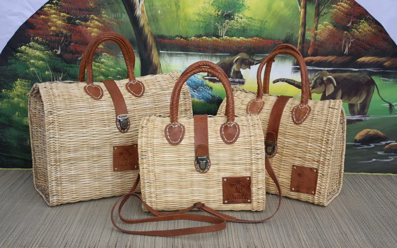 Panier Valisette fermoir Cuir - Sac à main Bandoulière - Artisanal Tressé Main - CRÉATION UNIQUE HULÉTI