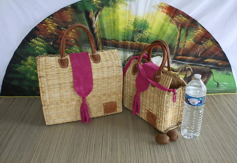 Panier fermeture rabat Daim Rose - Sac à main avec bandoulière / Cabas à courses chic : Choisissez celui qui vous convient ! CRÉATION UNIQUE