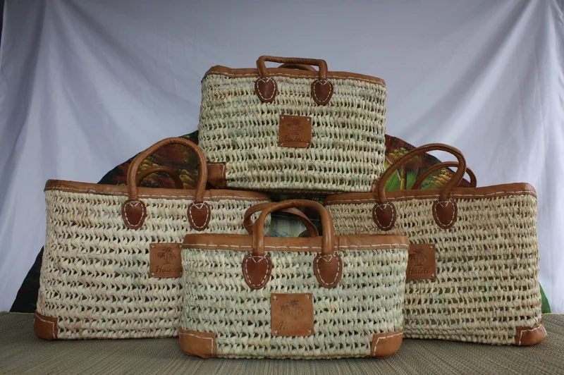 MAGNIFIQUE Panier en palmier nain - Grand RENFORTS CUIR - Sac cabas de courses, marché, plage - Original et Solide -