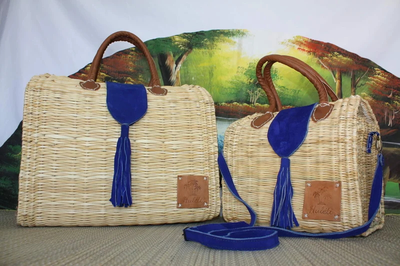 Panier qui ferme par rabat Daim - Sac à main avec bandoulière ou Cabas à courses chic : Choisissez celui qui vous convient ! CRÉATION UNIQUE