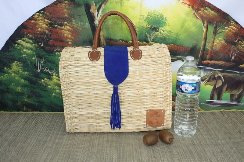 Panier qui ferme par rabat Daim - Sac à main avec bandoulière ou Cabas à courses chic : Choisissez celui qui vous convient ! CRÉATION UNIQUE