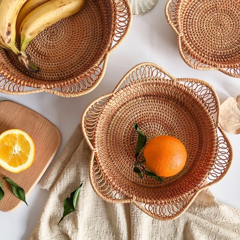 Corbeille de table en rotin tissé à la main