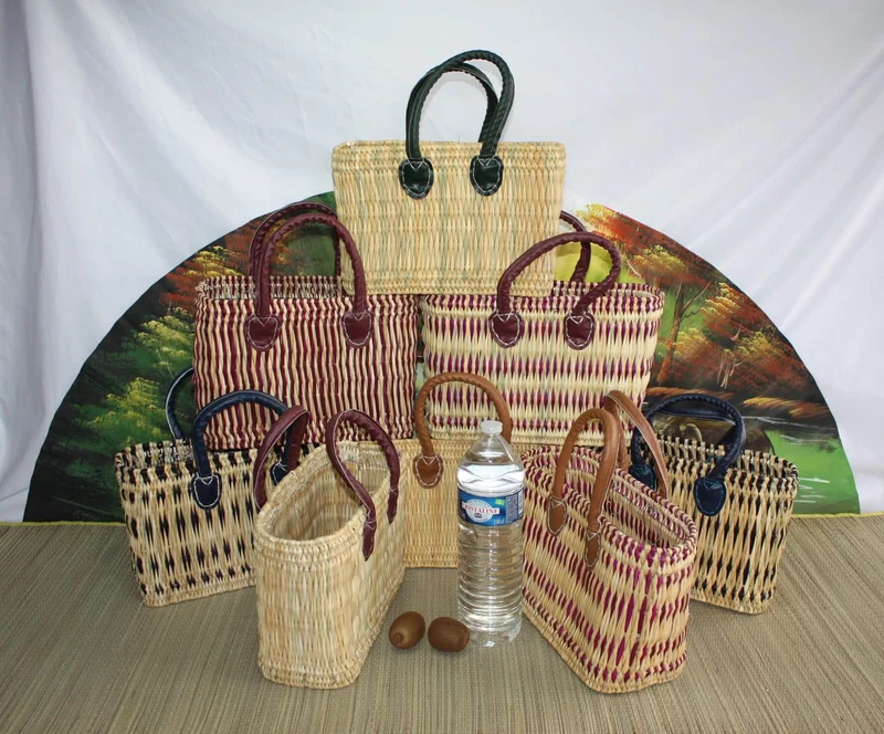 Superbe petit panier en JONC pour enfants. Pâques et la chasse aux oeufs ! - sac bac corbeille tressé rangement jouets & doudous